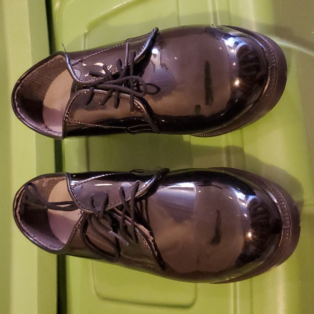 Black vynyl shoes